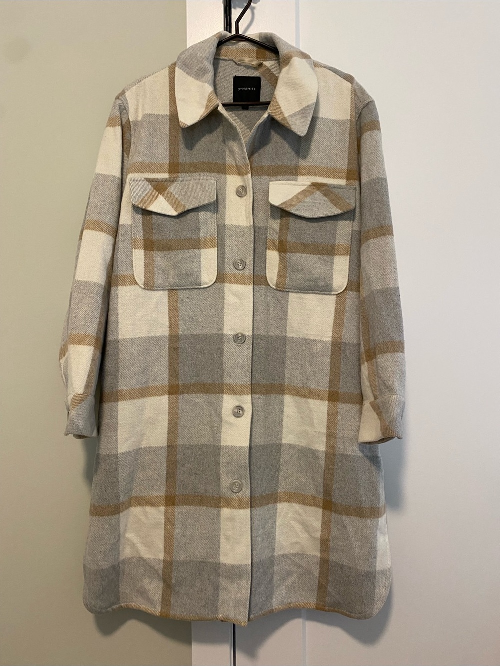 Dynamite Cream, Gray & Tan Plaid Button-Front Utility Shacket